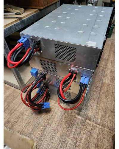 Додаткова зовнішня батарея APC Smart-UPS XL SU48R3XLBP 48V RM 3U для ДБЖ