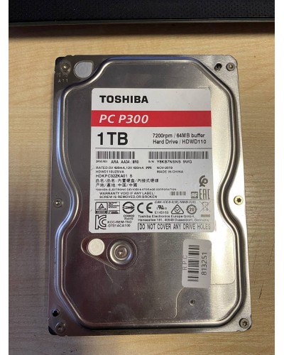 Жорсткий диск 3.5 Toshiba P300 HDWD110UZSVA 1TB