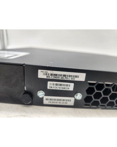 Мережевий гігабітний комутатор PoE+ Cisco 2960-S (WS-C2960S-48LPS-L) 48 портів