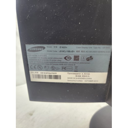 Монітор 19" Samsung E1920N (LS19CLYSBUEN)