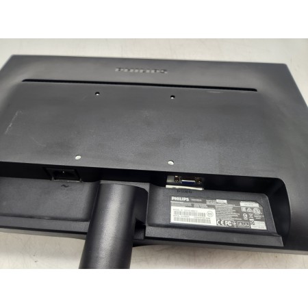 Монітор 21.5" Philips 223V5LSB2/10