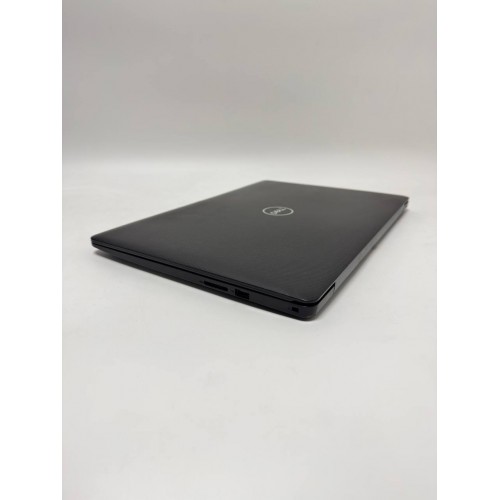 Купити ноутбук DELL Inspiron 3583 15-5100 (i3-8145U, 8Gb DDR4, 250Gb SSD) (P75F)