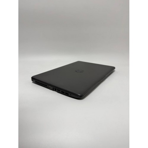 Ноутбук 15.6" HP 250 G6 (i3-6006U, 8Gb DDR4, 120Gb SSD)