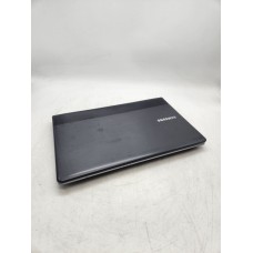 Купити ноутбук Samsung 300E5 (NP300E5A) (B960, 4Gb DDR3, 250Gb HDD)