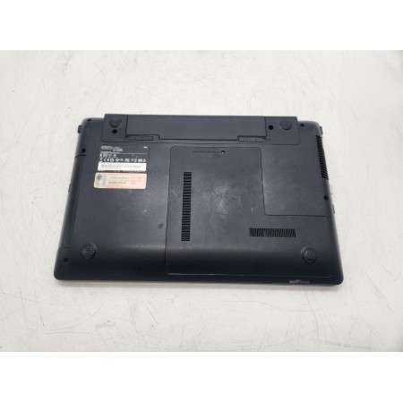 Купити ноутбук Samsung 300E5 (NP300E5A) (B960, 4Gb DDR3, 250Gb HDD)