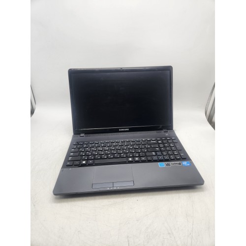 Купити ноутбук Samsung 300E5 (NP300E5C) (B820, 4Gb DDR3, 500Gb HDD)