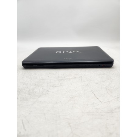 Ноутбук Sony VAIO PCG-51111V (i5-520M, 4Gb DDR3, 320Gb HDD, GeForce 310M)